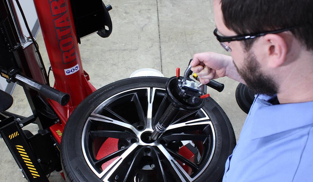 How to Choose a Tire Changer: Free Guide